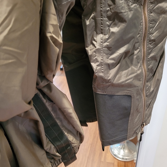 RLX RALPH LAUREN MEN'S SKI, SNOWBOARD, SNOW PANTS SIZE S/ M GREEN COLOR - Picture 7 of 16